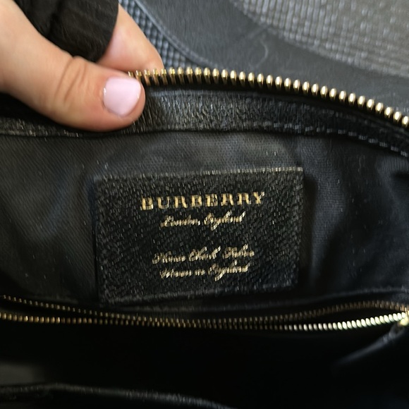 Burberry Helmsley Crossbody - Picture 6 of 8